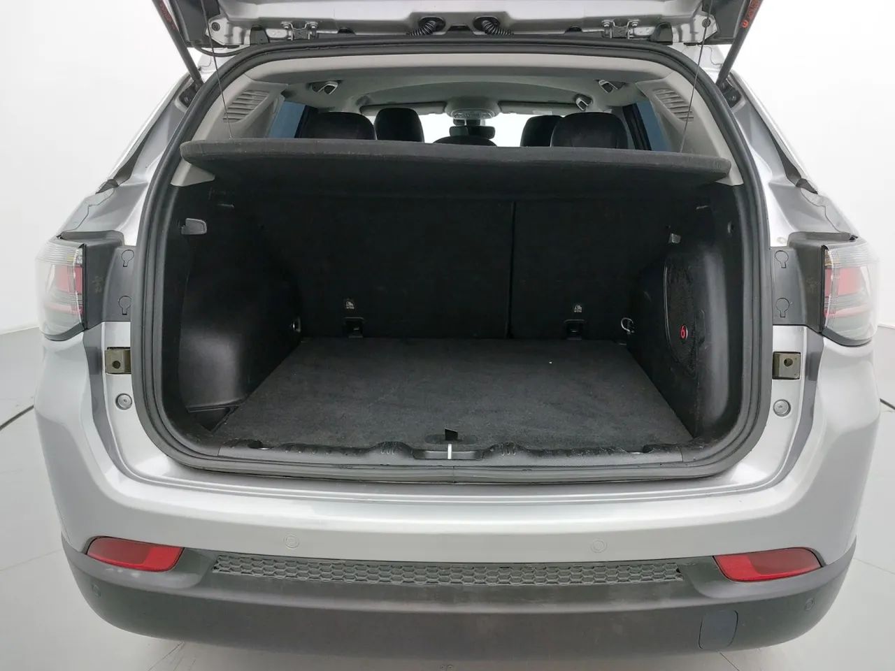Jeep Compass LONG. T270 1.3 TB 4x2 Flex Aut., foto 9 de 18