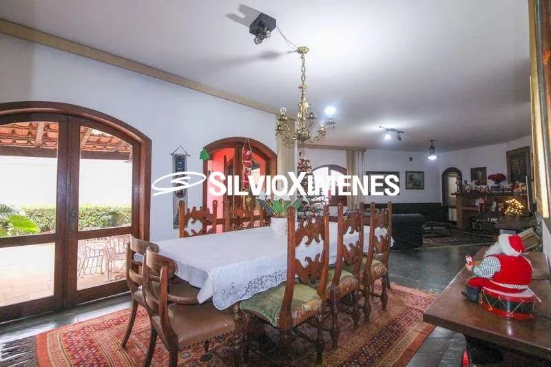 Casa à venda com 550m², 5 quartos e 3 vagas - Foto 4