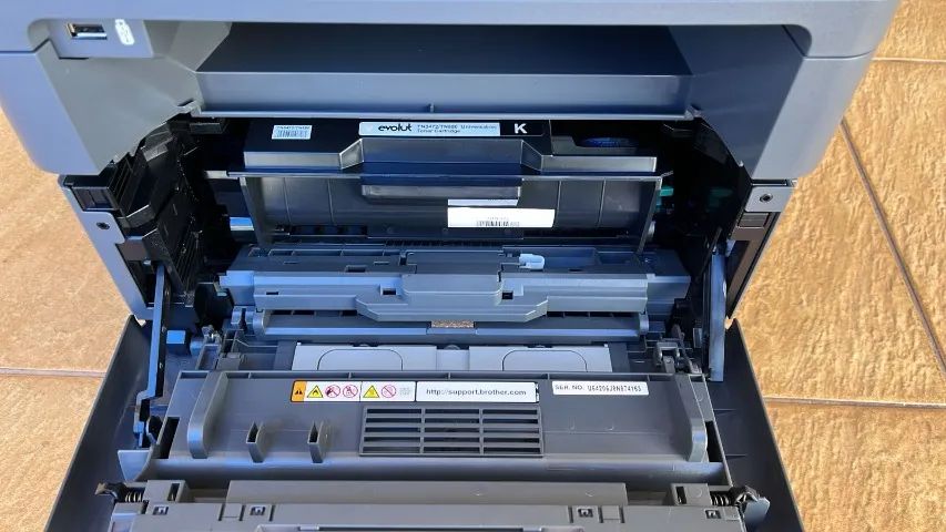 Impressora Multifuncional Laser Brother MFCL-6702DW - Wi-Fi - Foto 3