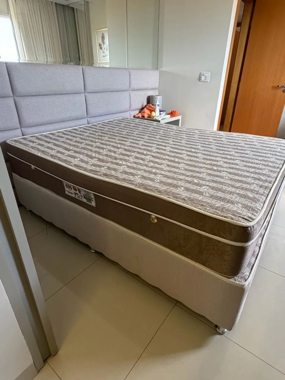 Vendo cama box e colchão - Foto 2