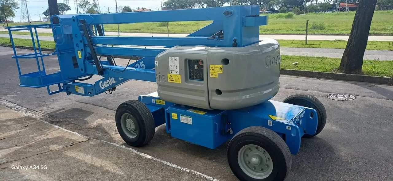 Plataforma elevatória Z45/25 - Foto 6