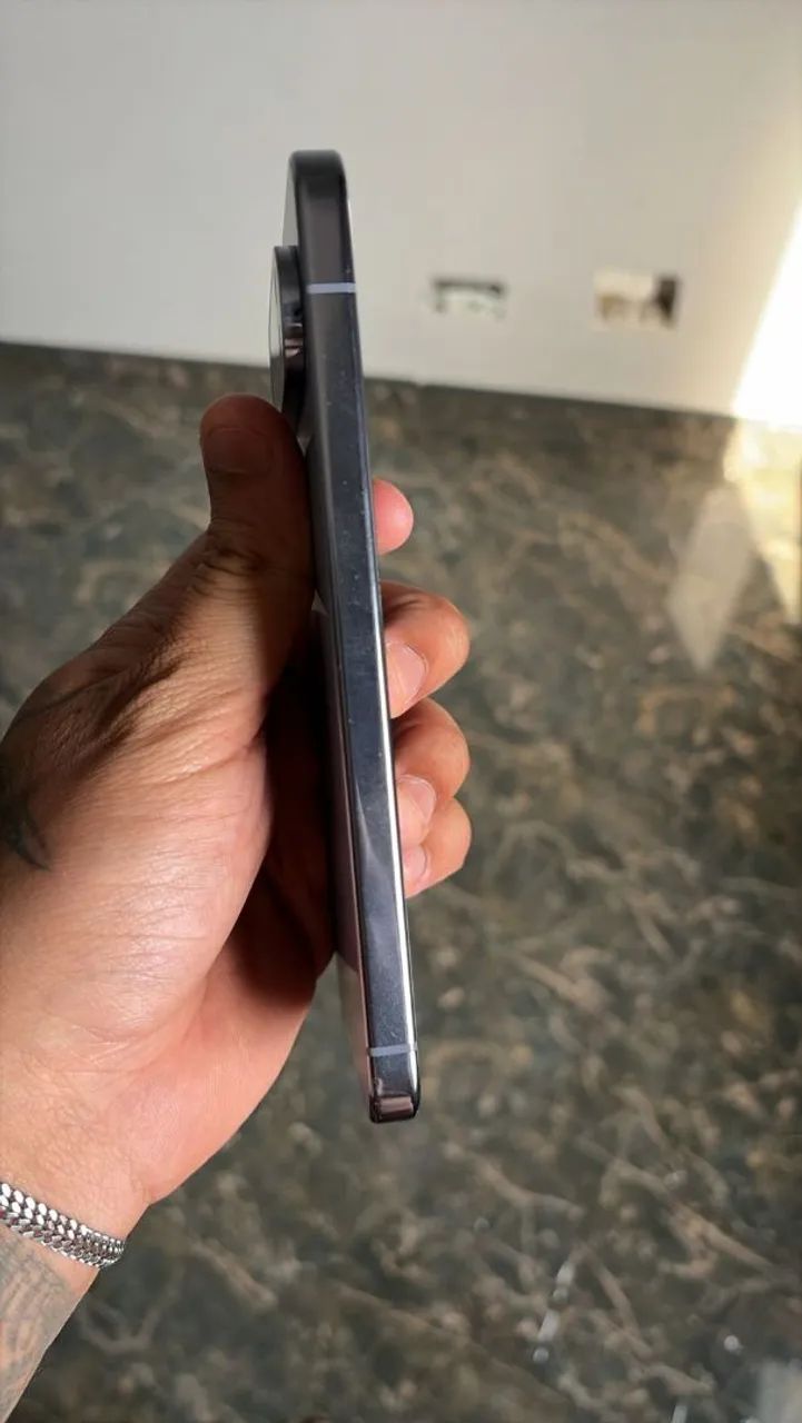 Google Pixel 10 Pro XL *POSSUI DETALHE NA LATERAL* - Foto 4