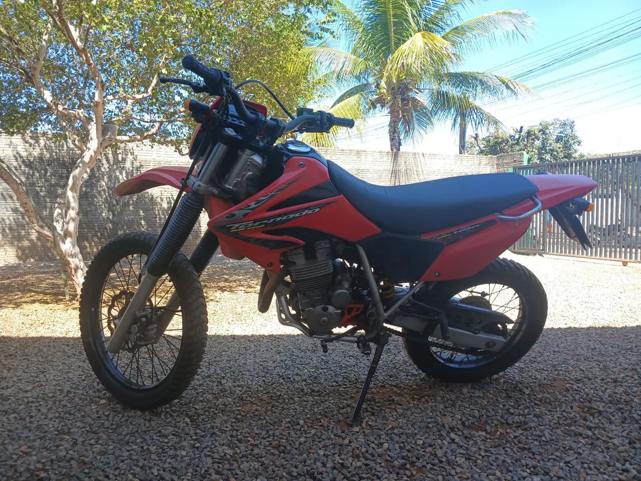 Tornado 250 