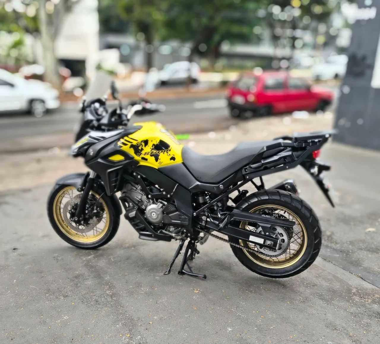 Suzuki DL 650 XT V-Strom  - Foto 2