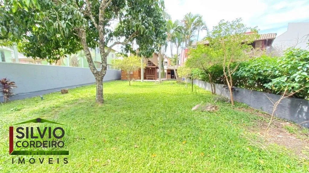 Casa com Amplo Quintal na Barra da Lagoa - Foto 4