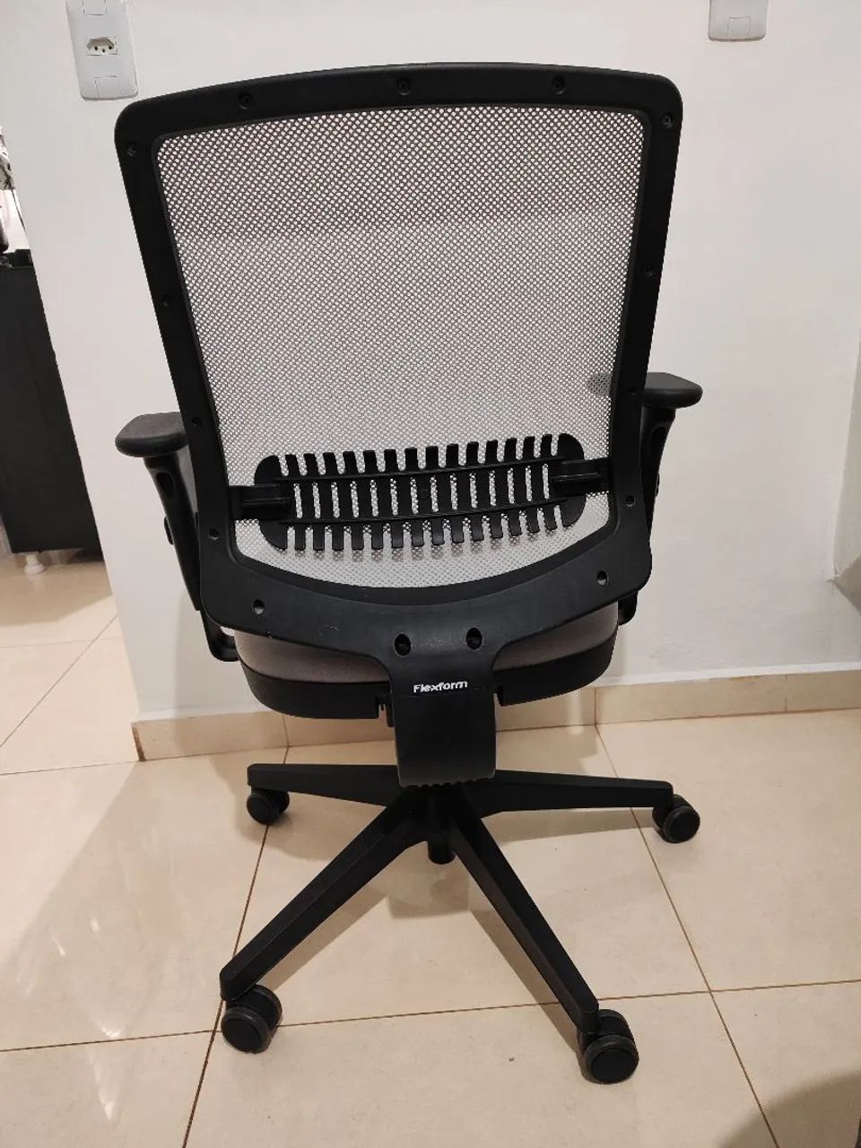 Cadeira Flexform  - Foto 3