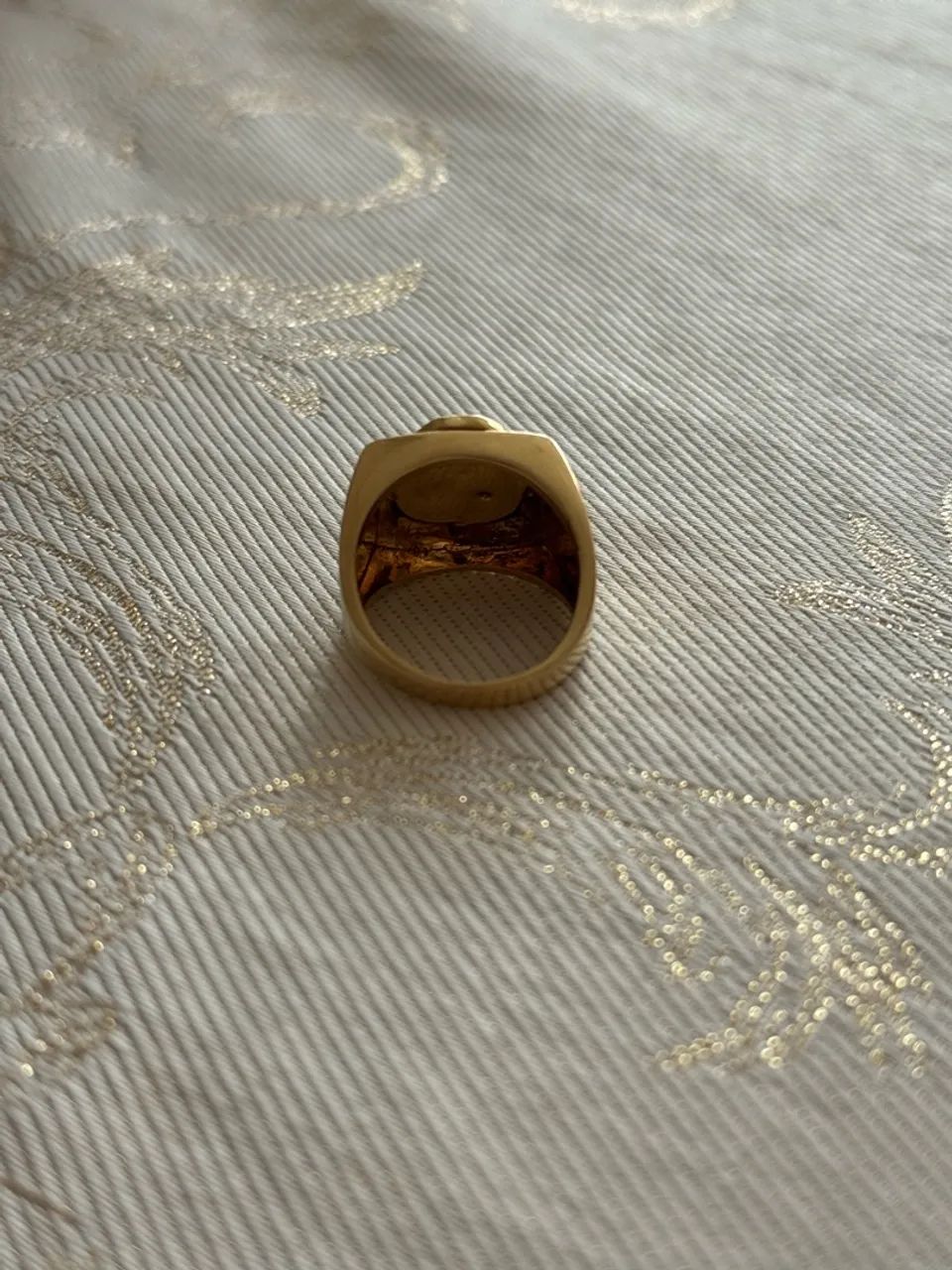 anel maciço de jesus em ouro 18k - Foto 3