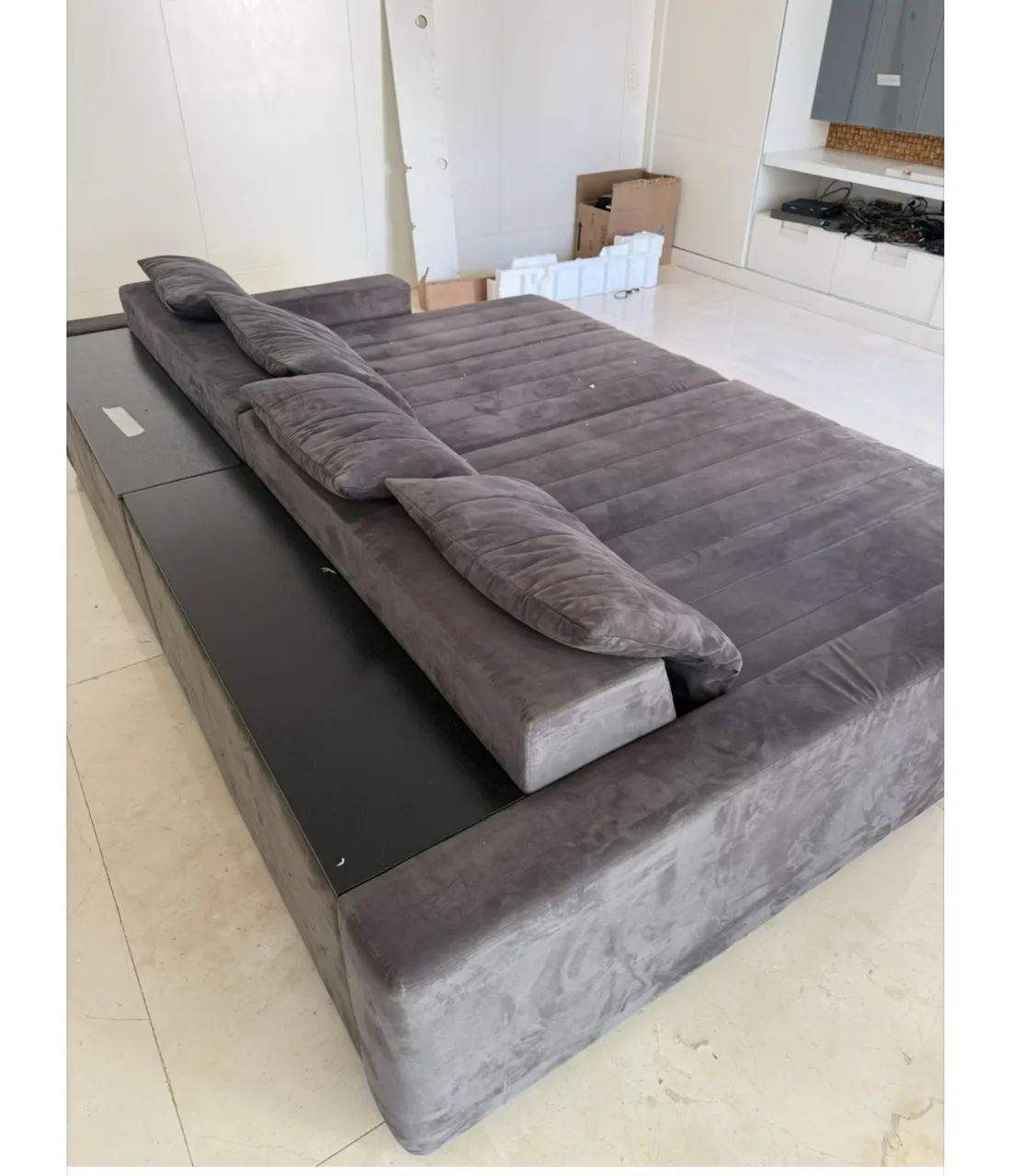 Sofa Retratil controle Remoto do lado direito e manual esquerdo