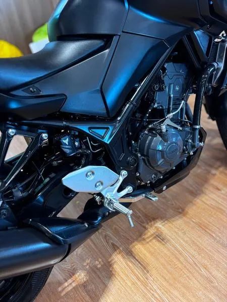 YAMAHA MT03 ABS 2026 - Foto 3