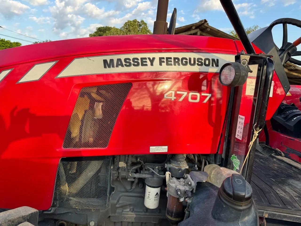 TRATOR MF 4707 - Foto 4