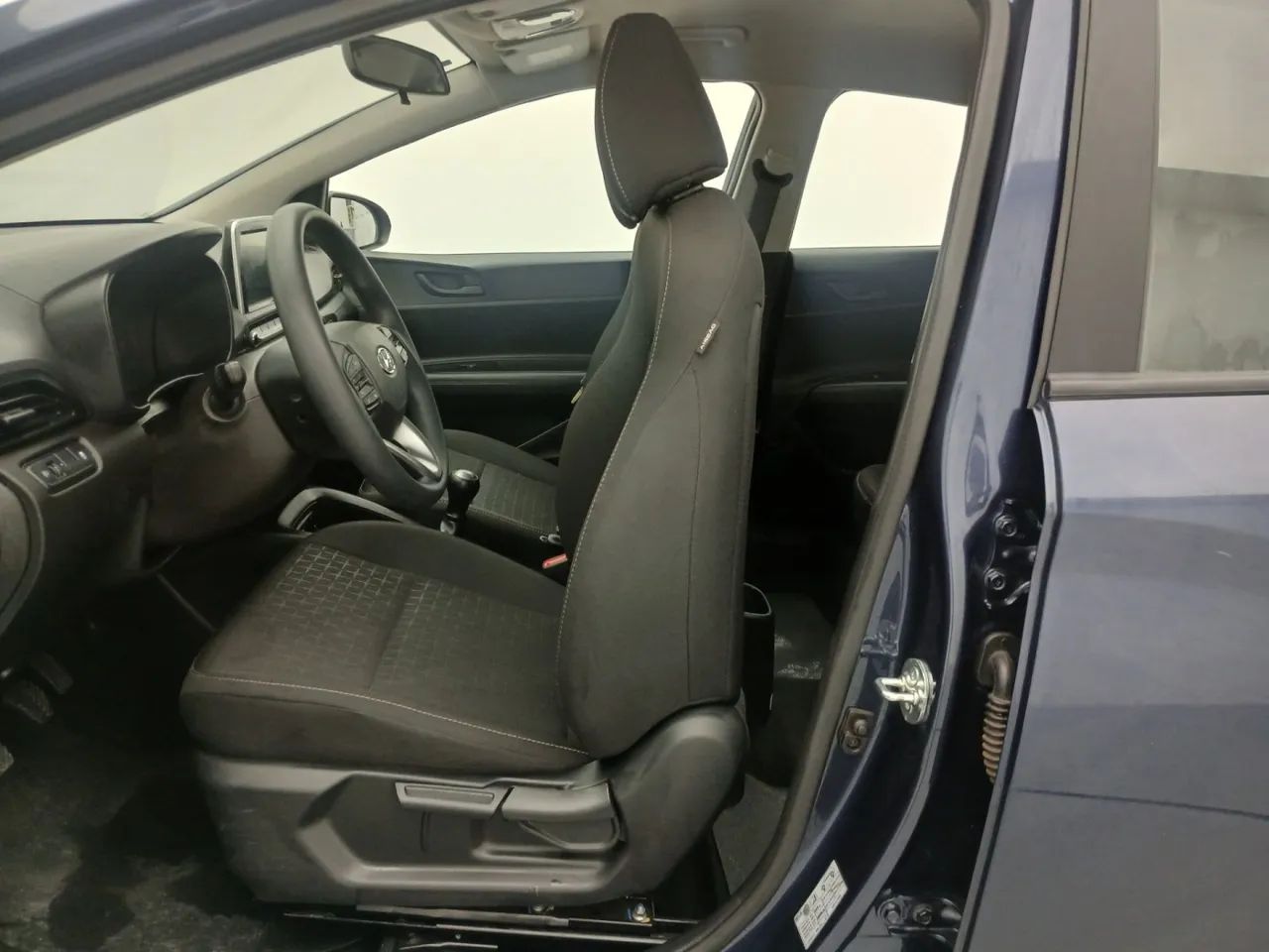 Hyundai HB20 Comfort Plus 1.0 Flex 12V Mec., foto 16 de 18