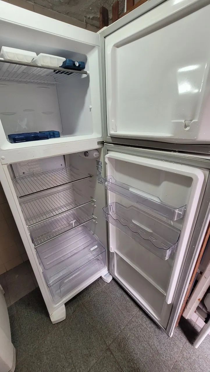 Geladeira Electrolux DC 44 - Foto 5