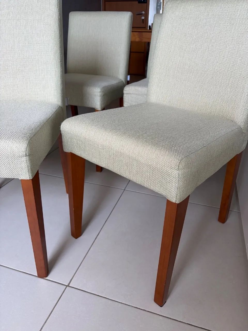 Conjunto de 4 cadeiras de jantar tokstok - Foto 3