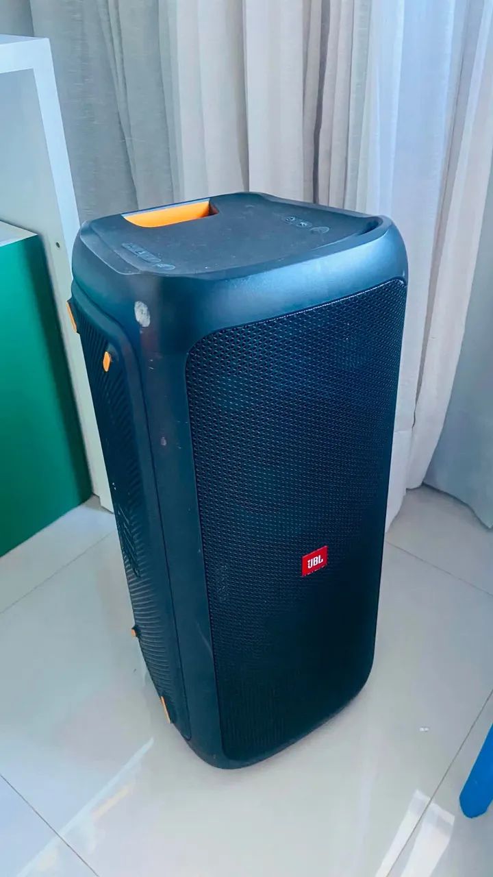 JBL Partybox 300 - Aparelhos de Som - Murilo Teixeira Cidade, Boa