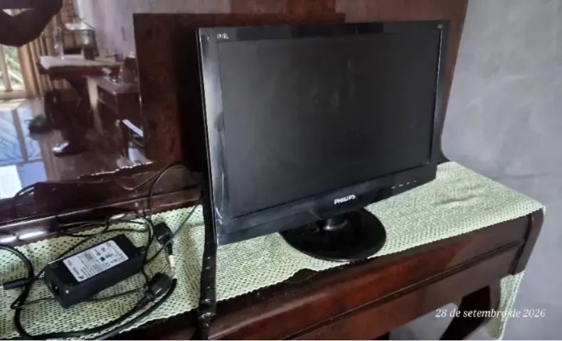 Monitor Led 18,5 polegadas 191EL Philips com fonte original e cabo HDMI Perfeito! - Foto 4
