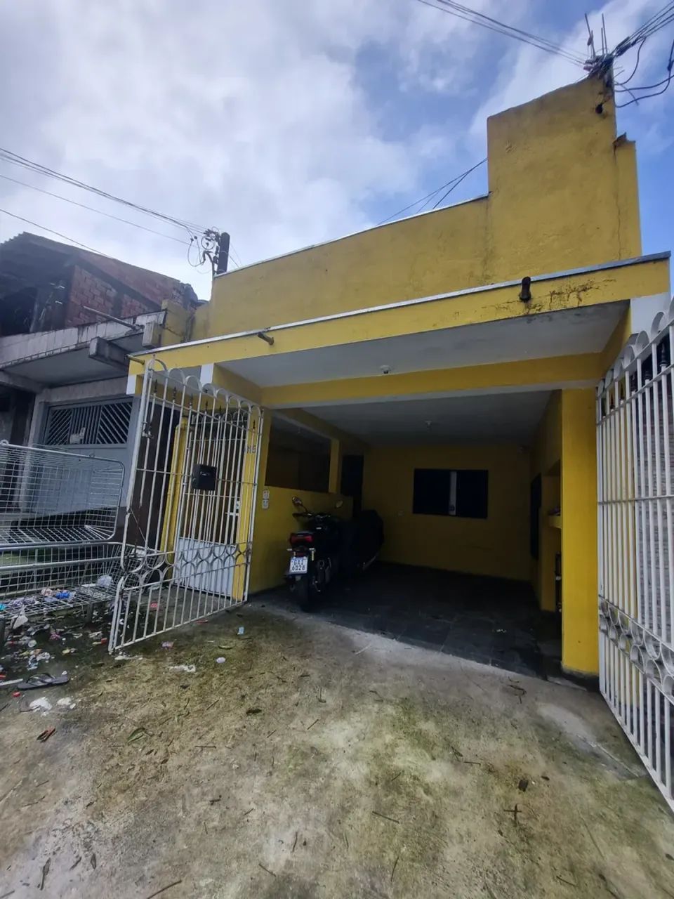 Casa 03 Cômodos Jd Mitisutani