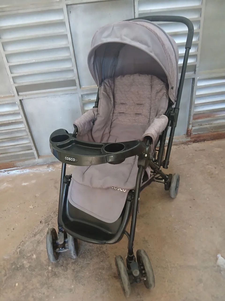 CARRINHO DE BEBÊ 