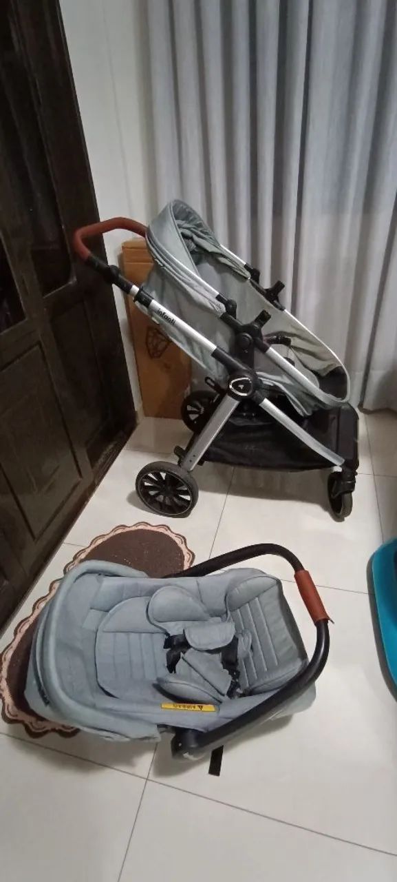 Carrinho de bebê três em 1- Moisés, bebê Confort e cesto.  - Foto 2