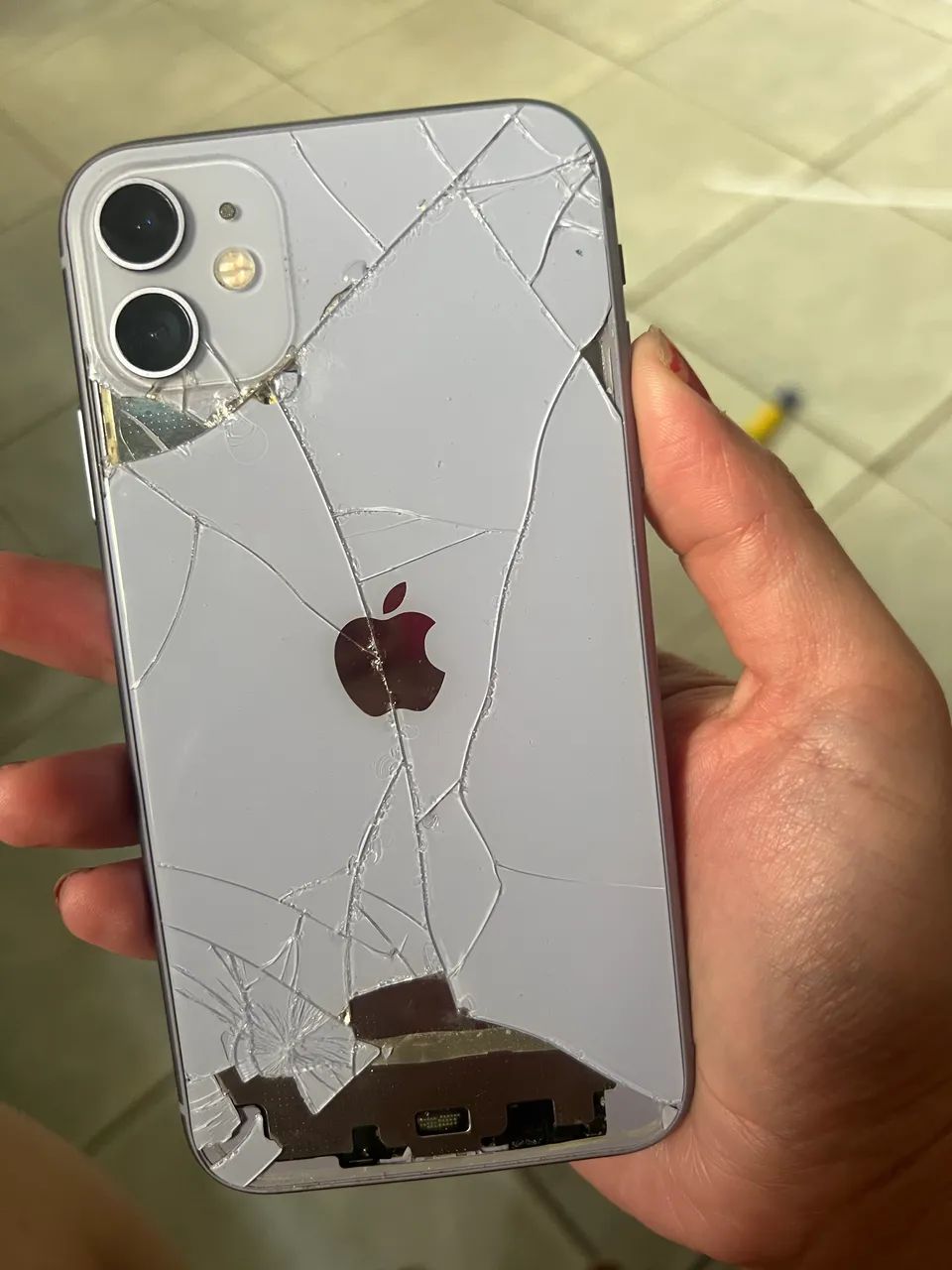 Vendo iPhone 11 *leia o anuncio* - Foto 3