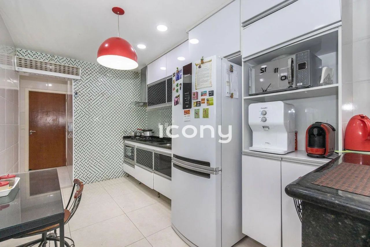 Excelente apartamento reformado na praia de Copacabana - Foto 6