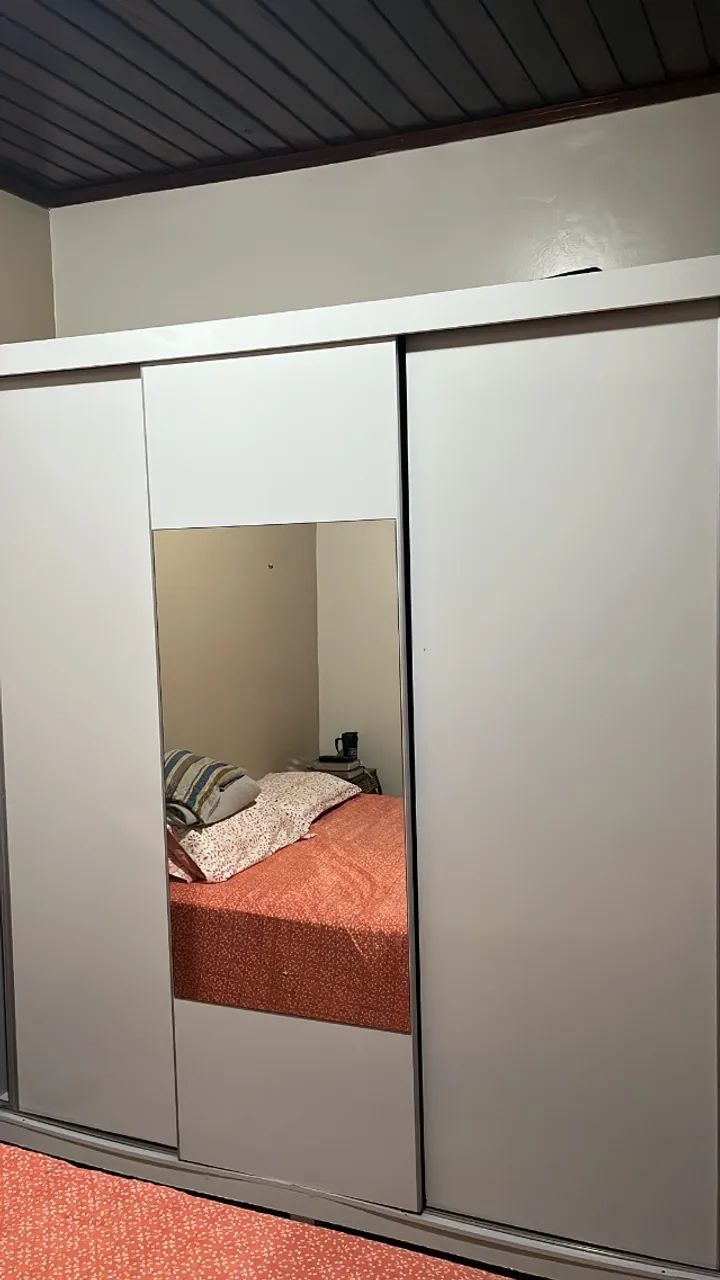 Guarda-roupa