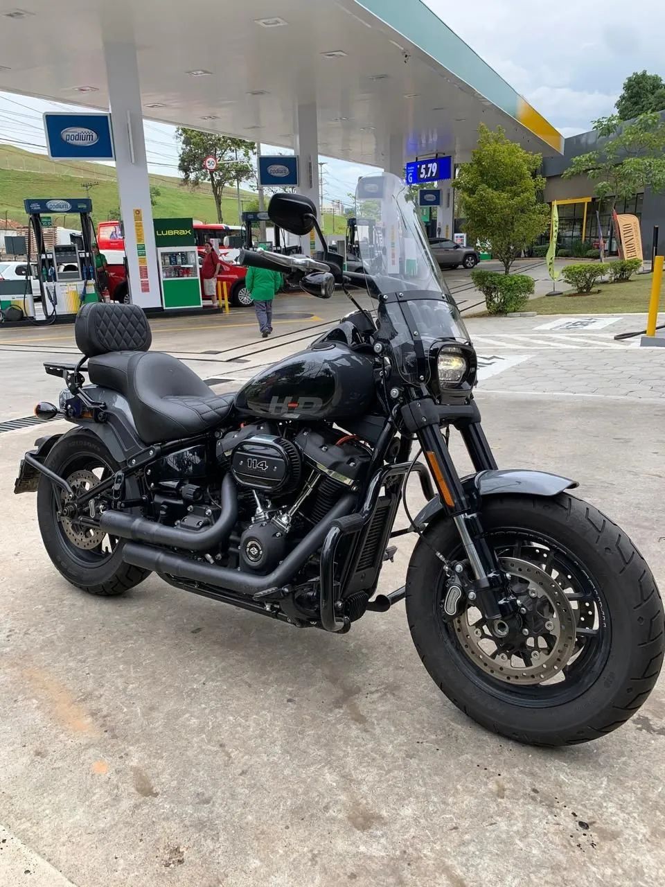 HARLEY-DAVIDSON SOFTAIL FAT BOB 114  - Foto 3