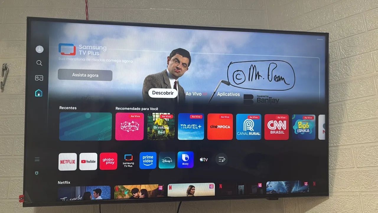Tv Samsung QLED 43 polegadas, semi nova apenas 1 mês de uso 