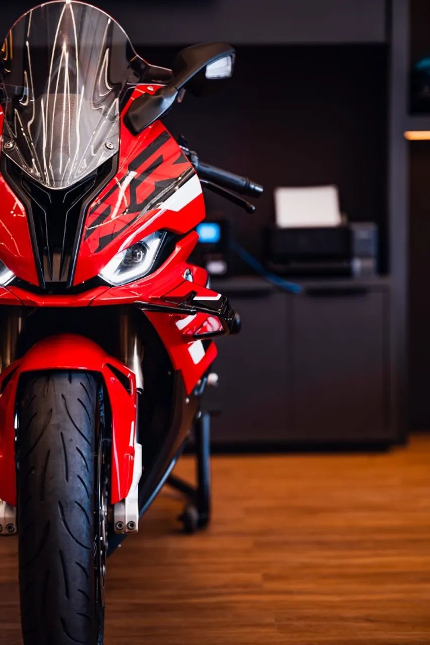 S1000 RR ABS 2024 - Foto 3