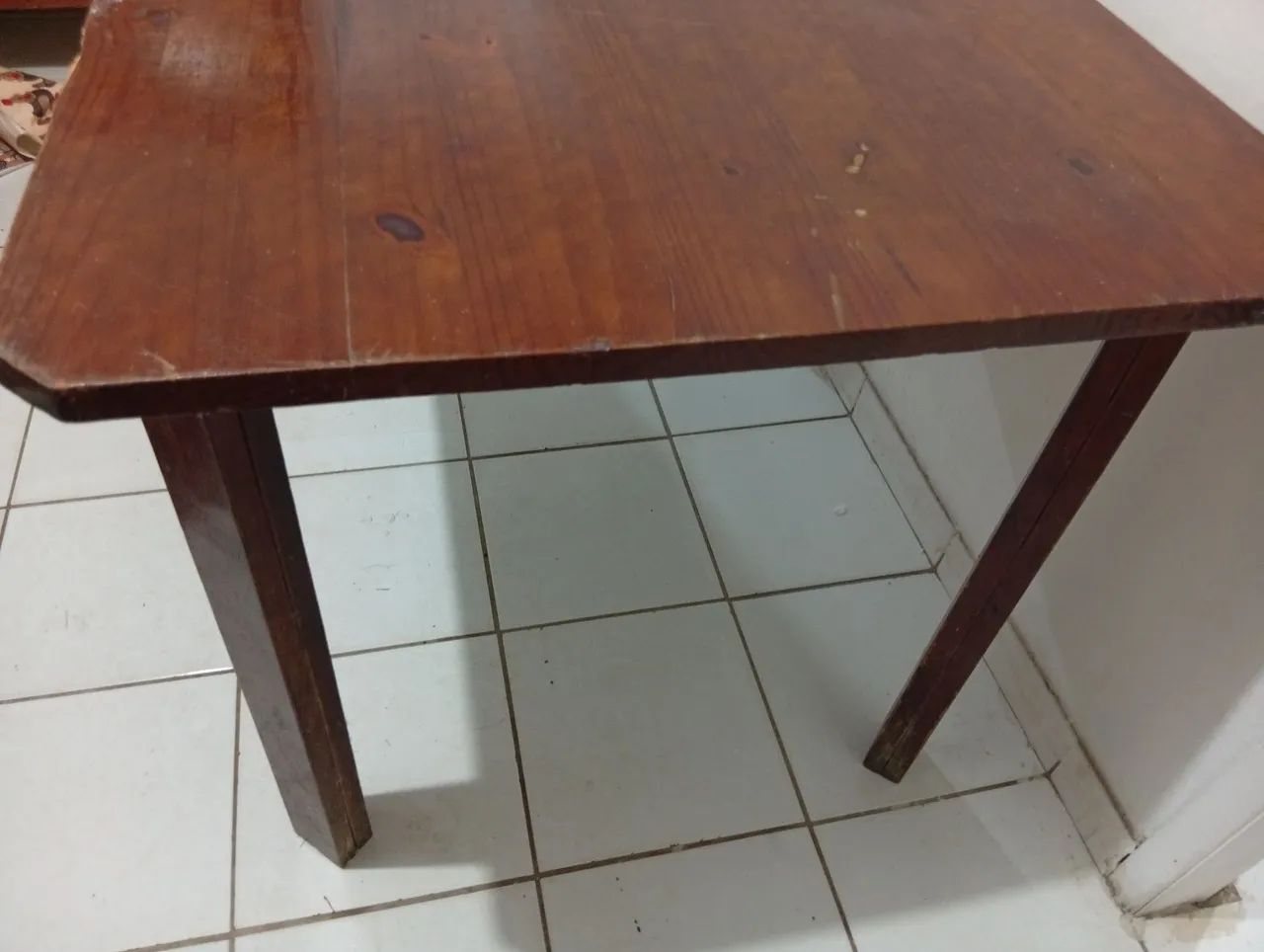 Mesa de Madeira Maciça em bom estado! - Foto 2
