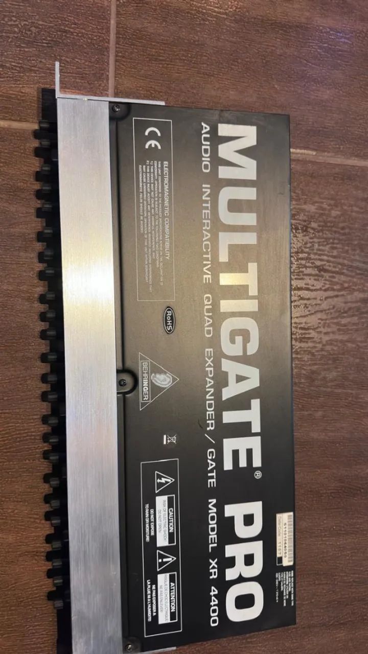 Multigate PRO Modelo XR4400 Behringer - Foto 2