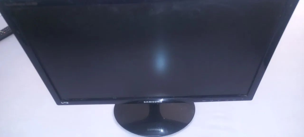 MONITOR SAMSUNG 20 POLEGADAS EM PERFEITO FUNCIONAMENTO  - Foto 4