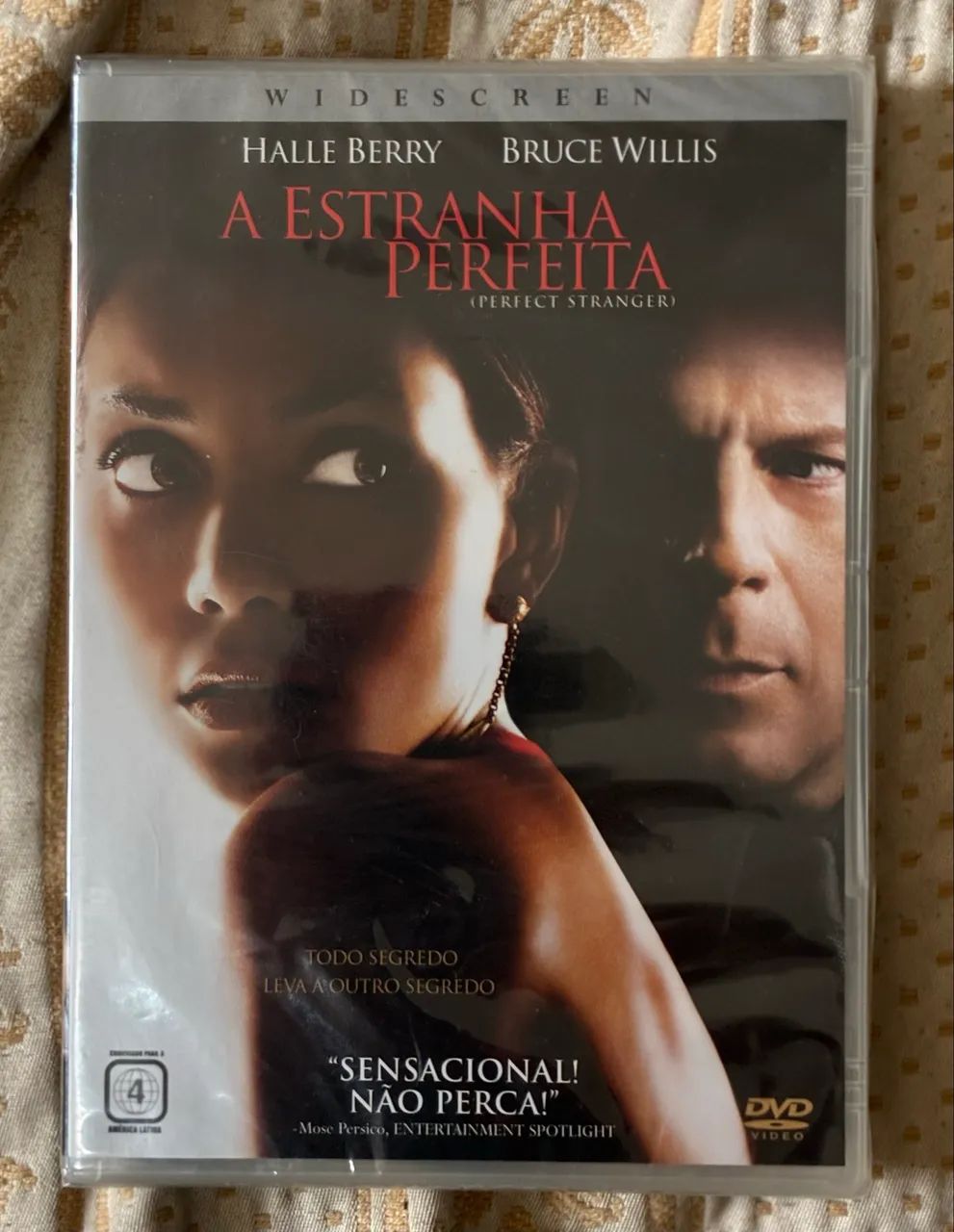 DVD A Estranha perfeita