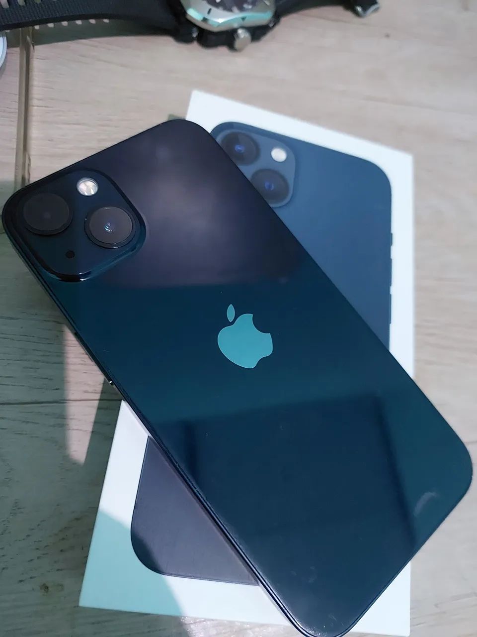 iphone 13 unico dono com caixa e acessorios