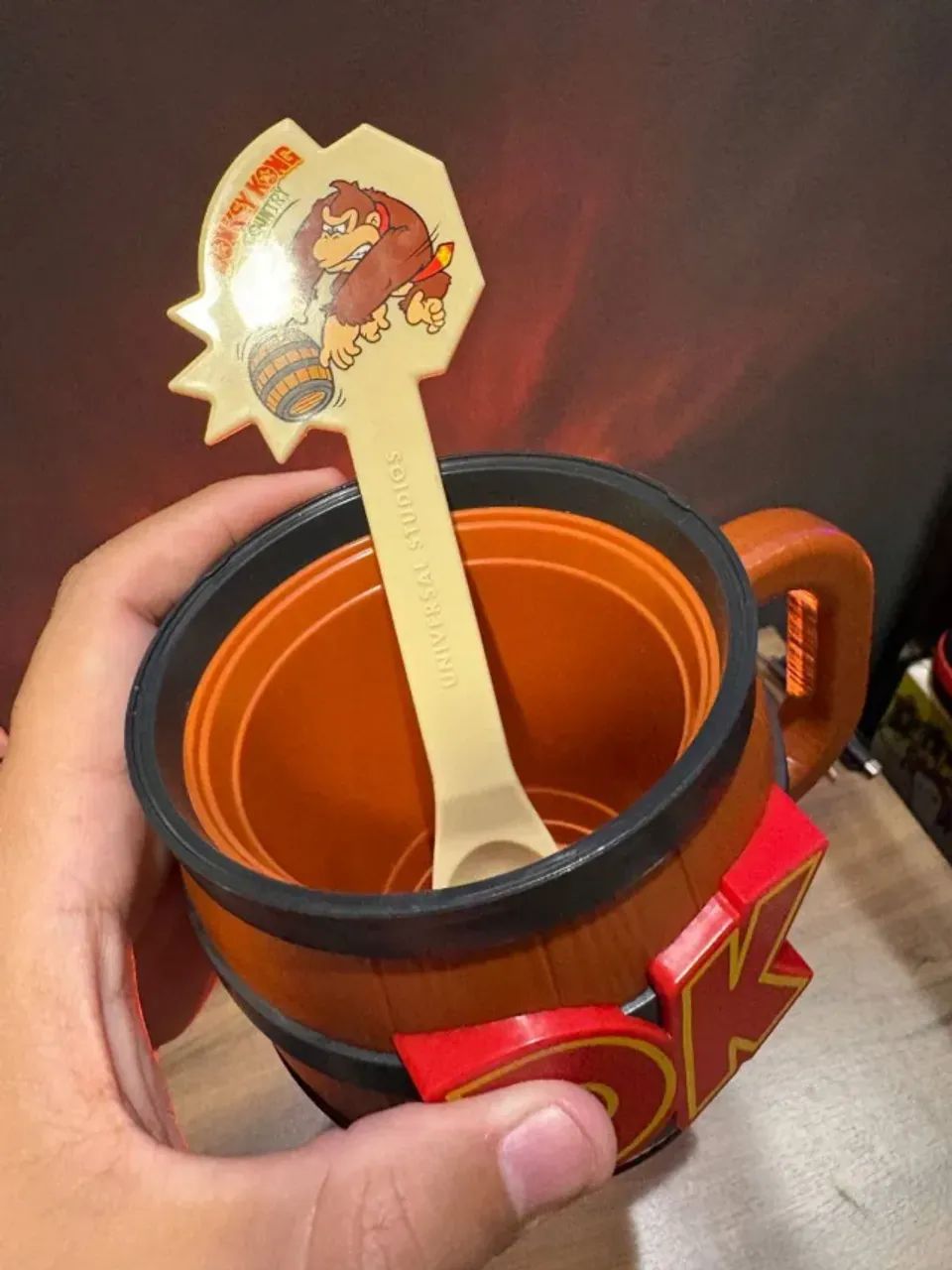 donkey kong nintendo caneca + colher epic universe universal - Foto 2