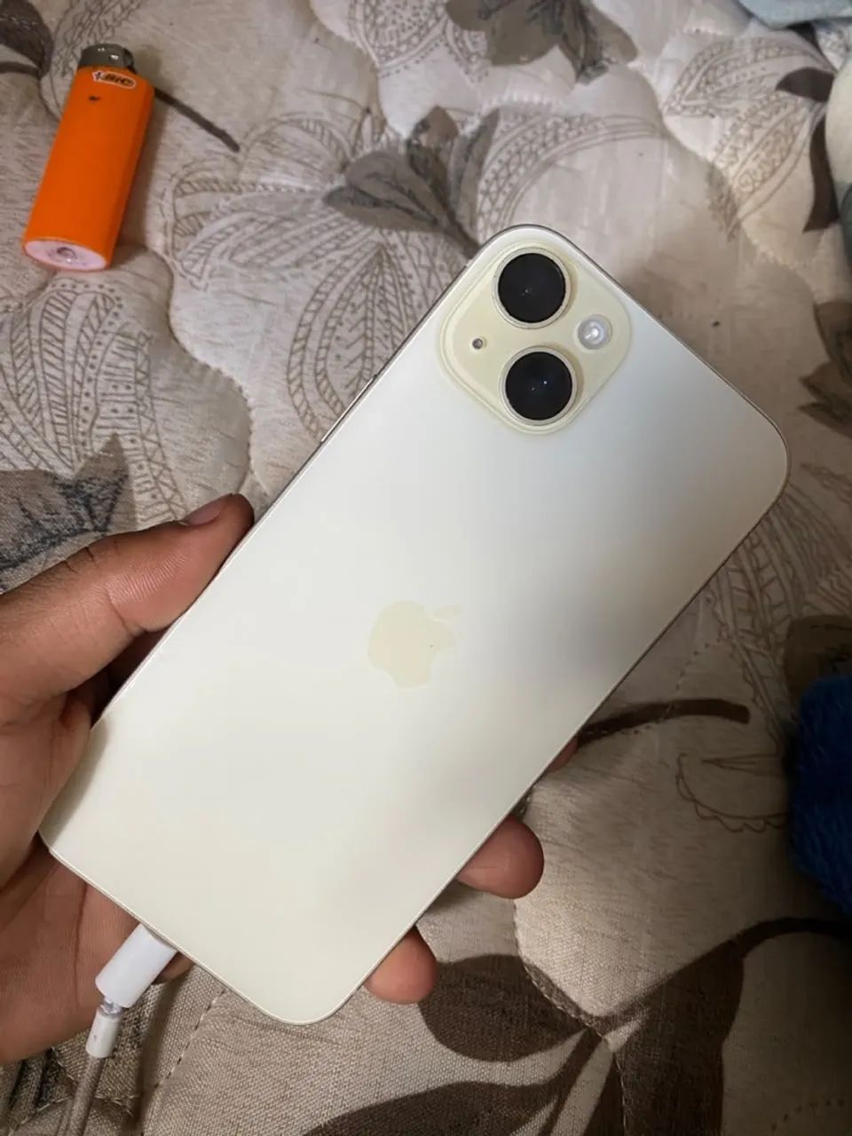 IPHONE 15 PLUS YELLOW - Foto 2