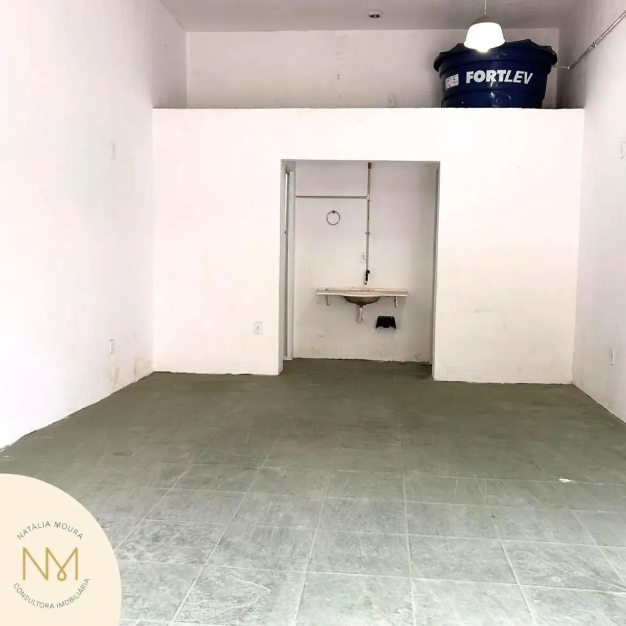 Alugo loja com 32 m2 - Nova Cidade - São Gonçalo - RJ - Foto 2