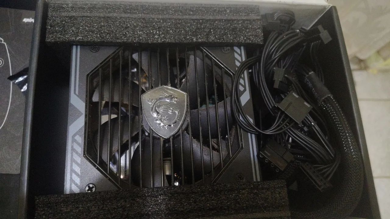 Fonte MSI MAG 650W - Foto 2
