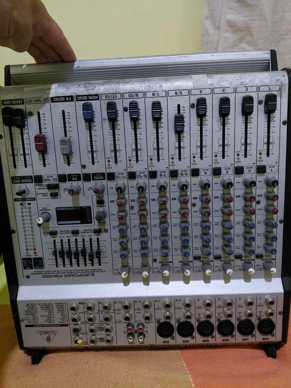 MESA SOM EUROPOWER PMH1000 BEHRINGER - Foto 5