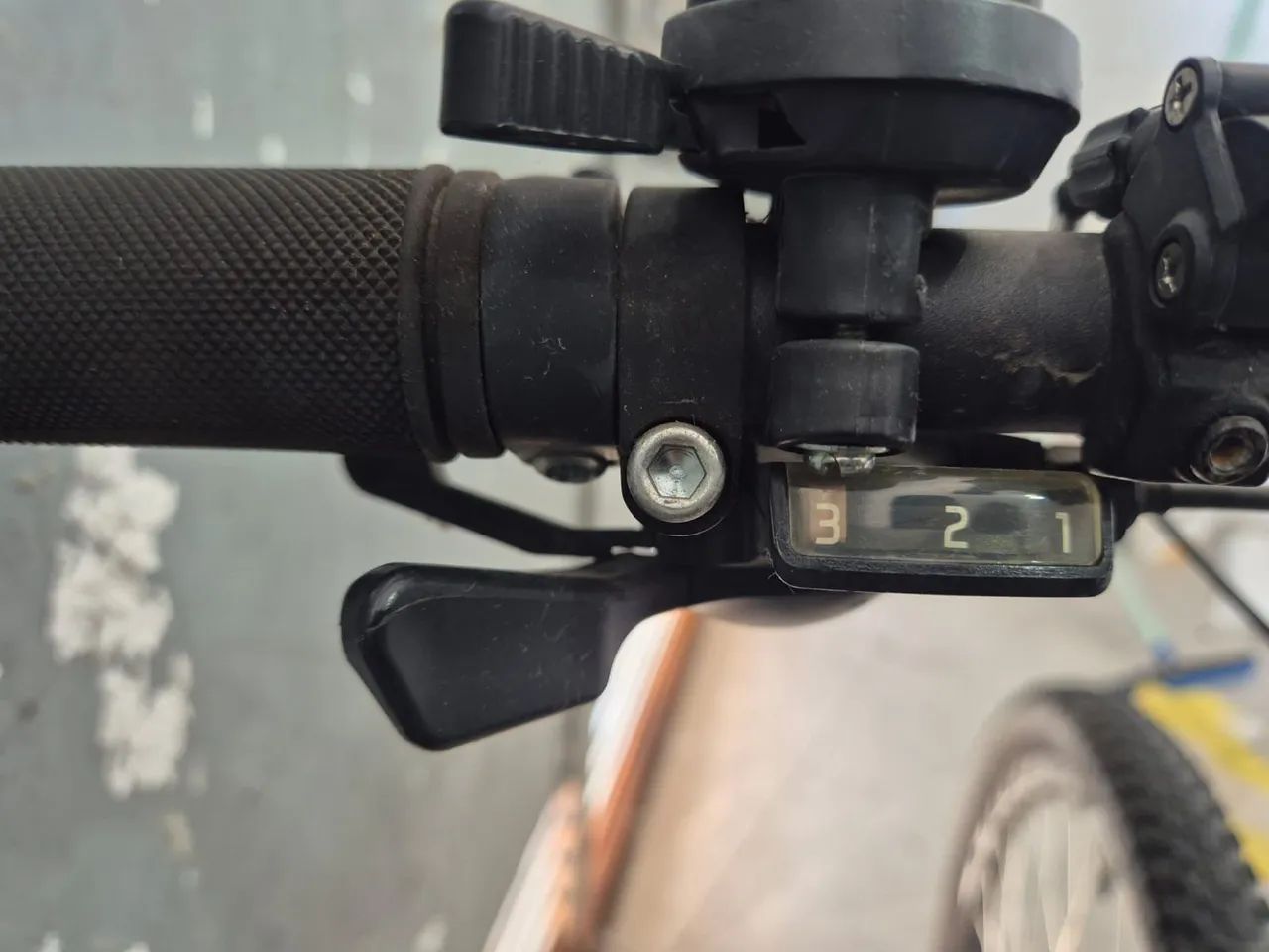 Bicicleta elétrica 450 watts - Foto 4
