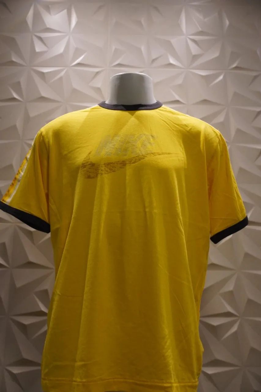 Camiseta retro nike - Foto 2