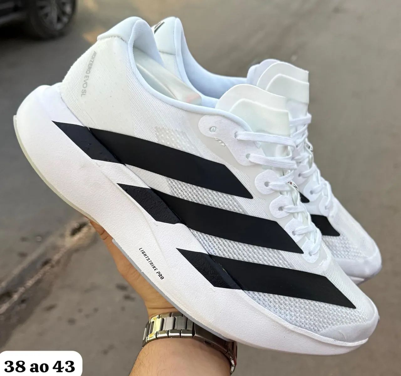 Adidas Pro 4 - Calçados Esportivos - Setor Leste (Gama), Brasília