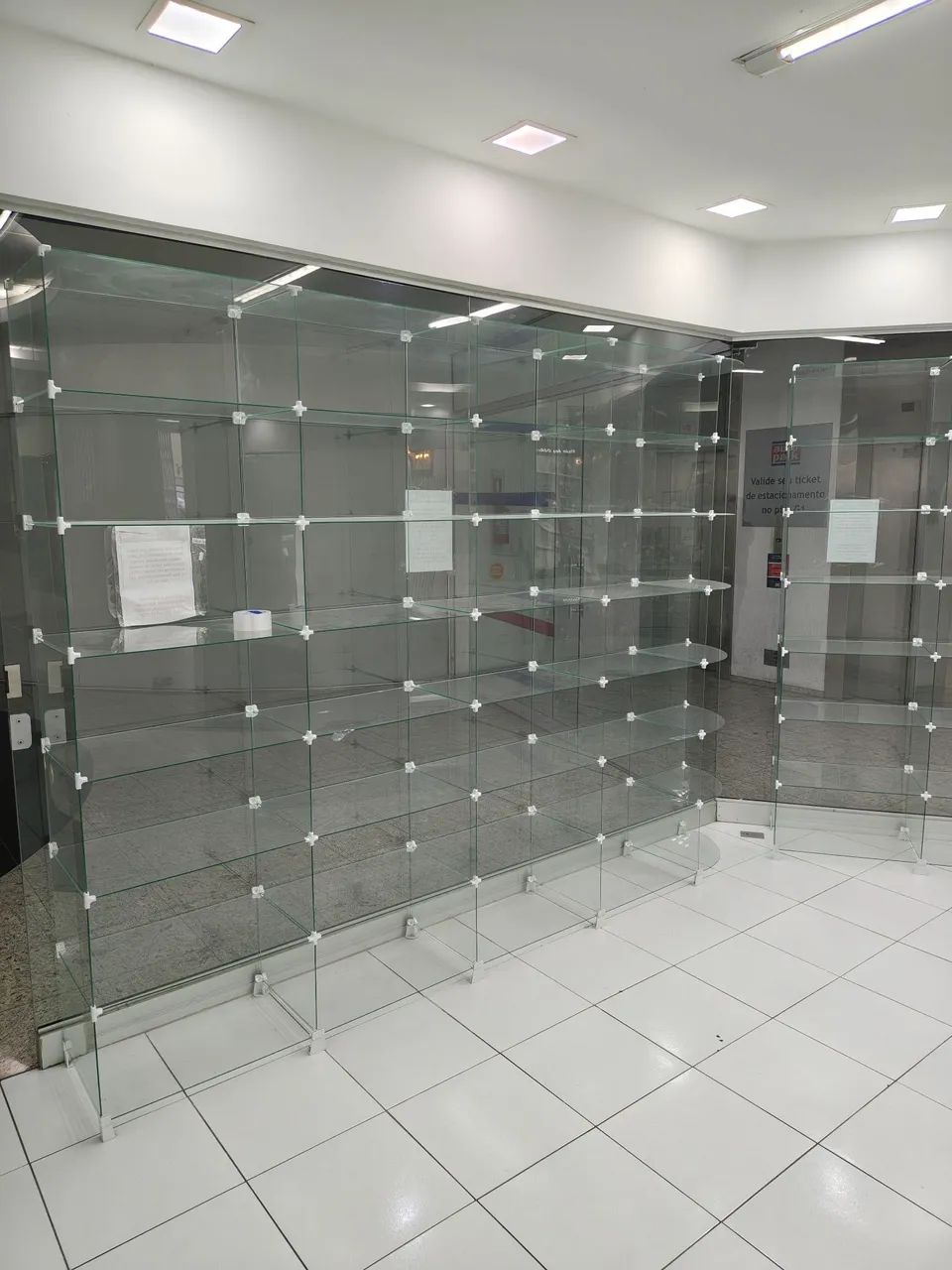 Alugo loja em galeria - Foto 4