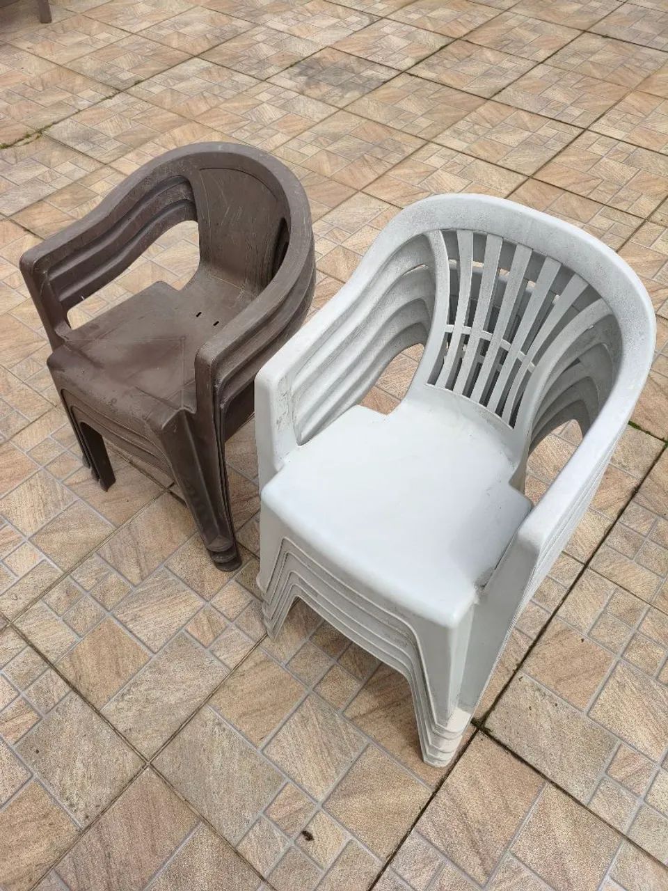 Cadeiras Poltrona Plástica. 