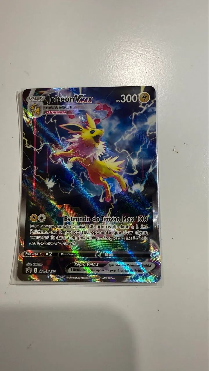 Carta Pok émon Jolteon VMAX - Foto 2