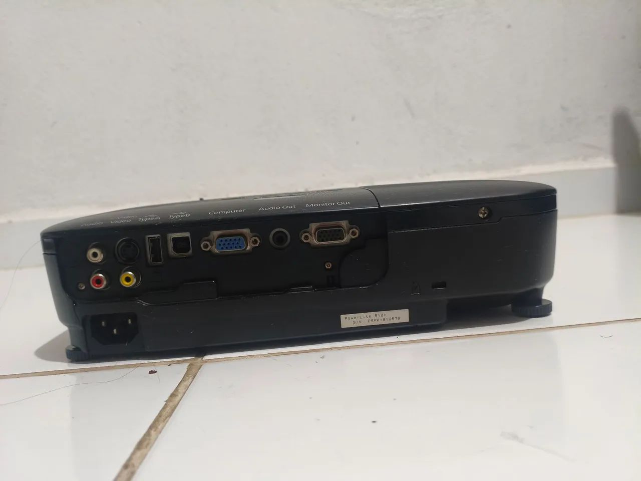 Projetor Epson Power lite S12+  - Foto 2