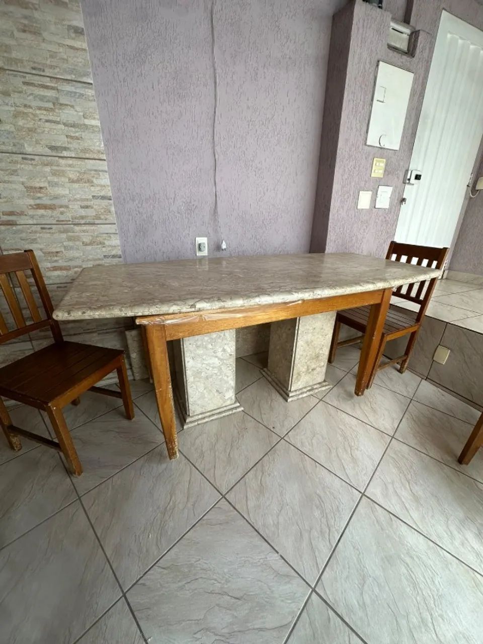 Mesa mármore marta rocha(sem cadeiras) 1,90 x 0,90 - Foto 5