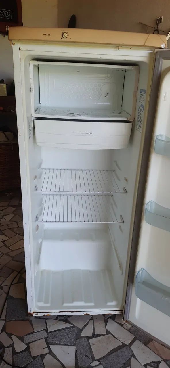 Geladeira usadinha