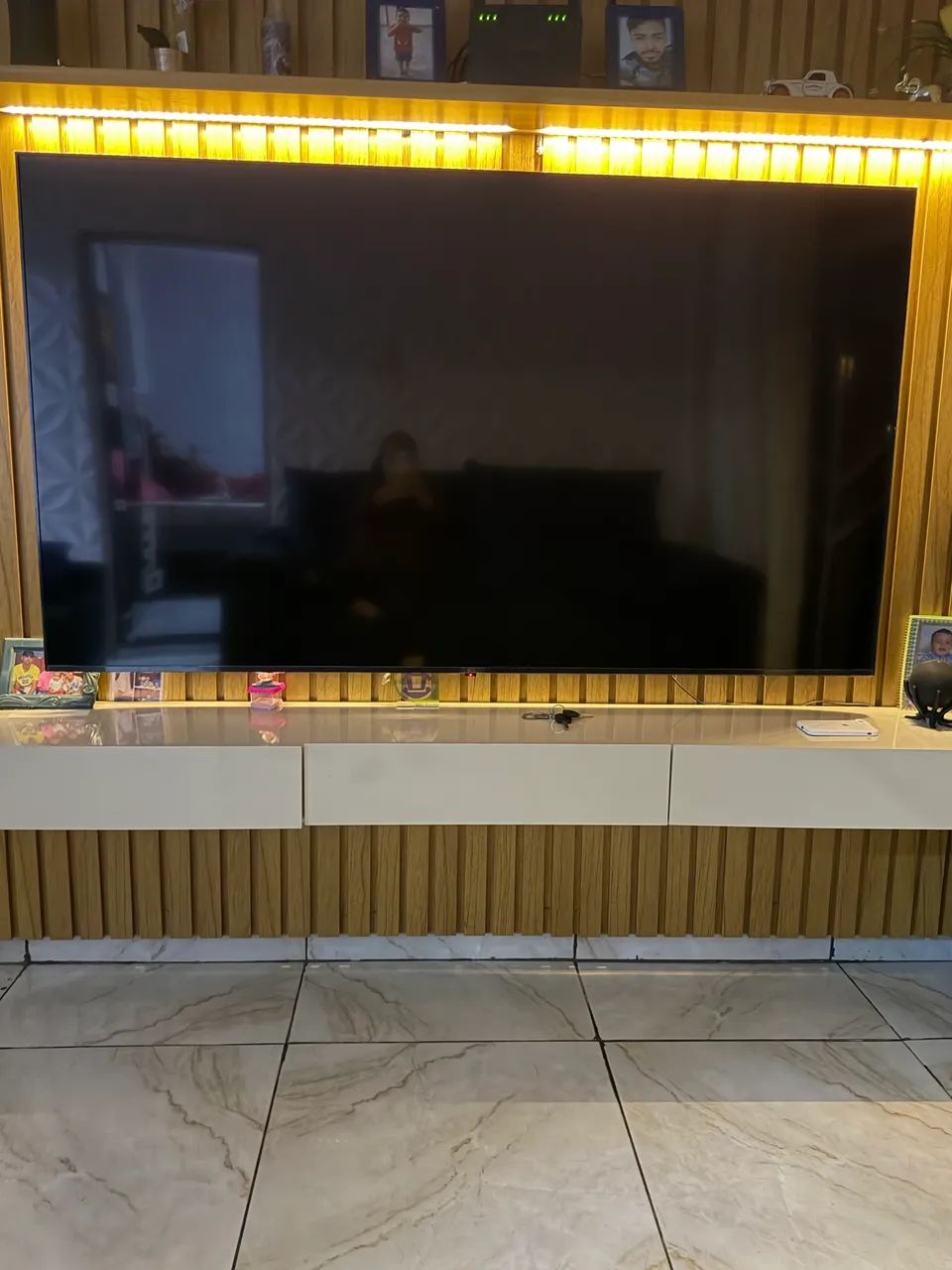 Vendo uma tv LG smart 75 polegadas 9 meses de uso 