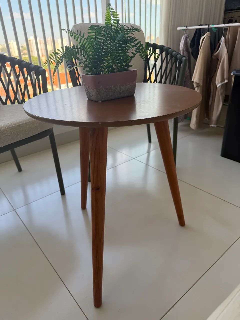 Conjunto para Varanda - 2 Poltronas Estofadas + Mesa - Foto 3