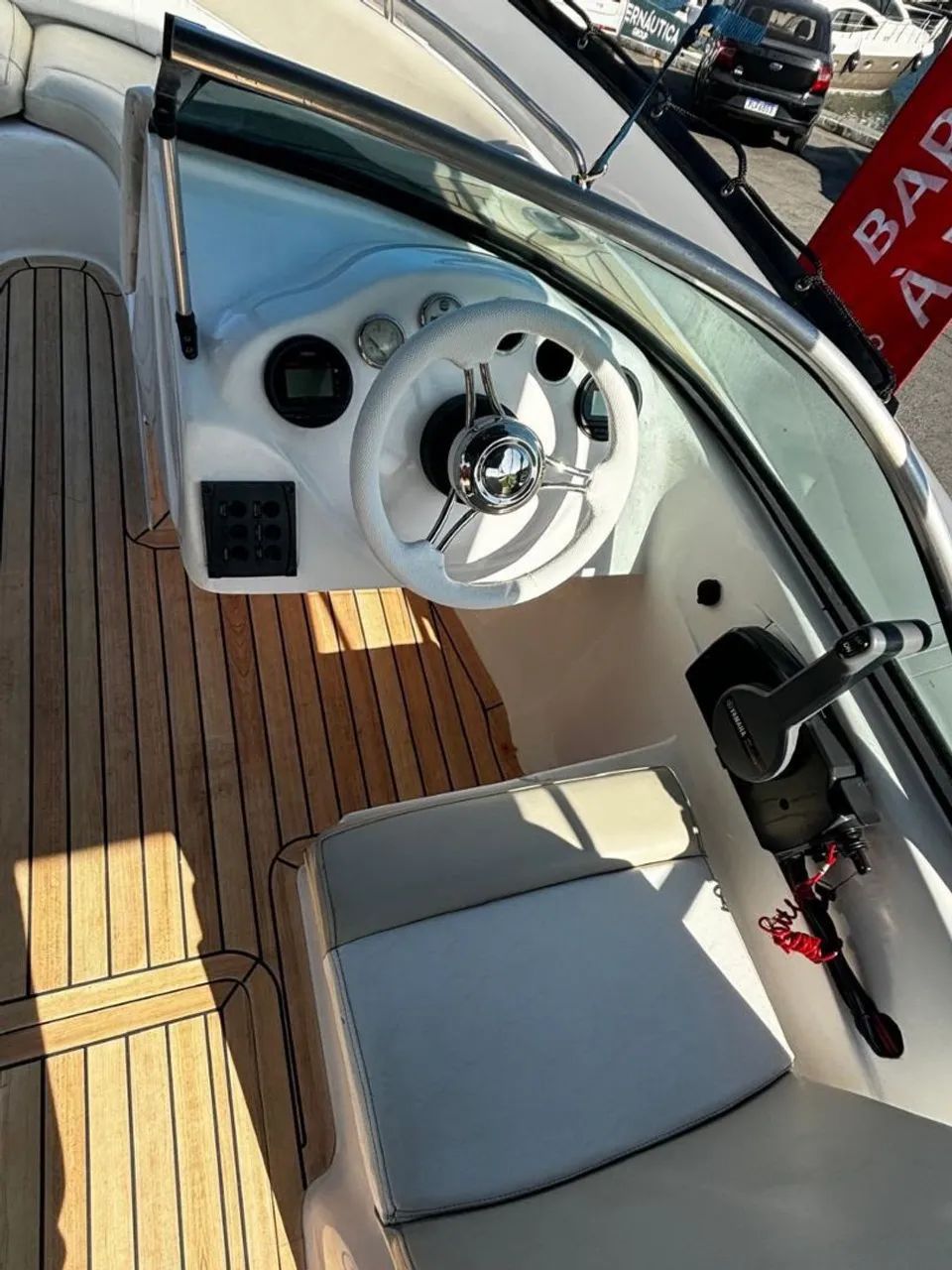 Bote inflável Landmark 19 pés Yamaha 90hp  - Foto 4